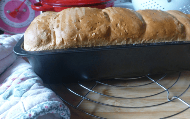 Dinkel Toastbrot in der Kastenform