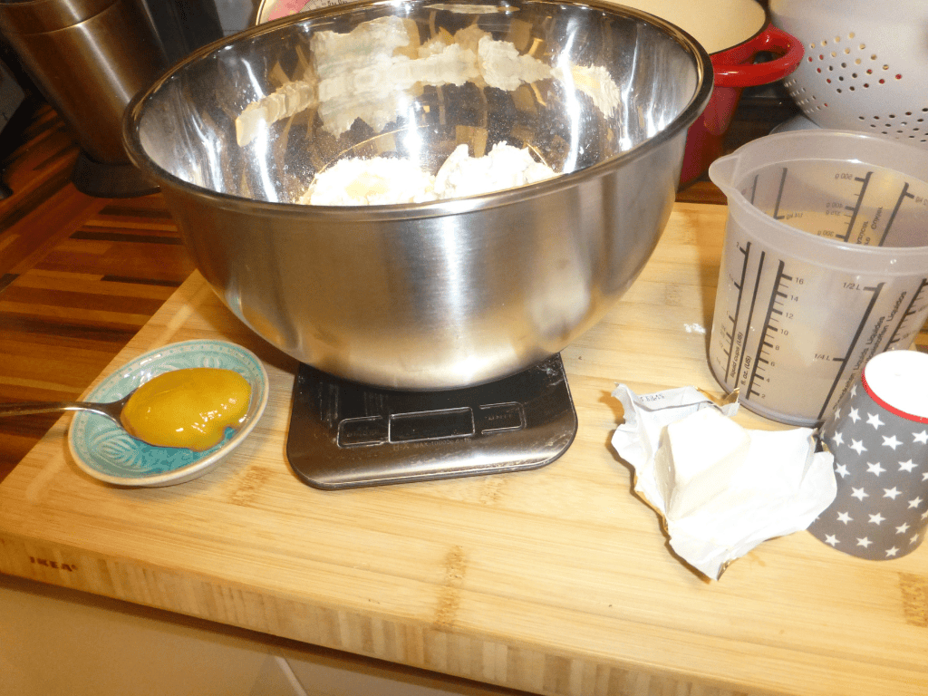 Sonntagsbrötchen Zutaten