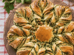Giersch Brennessel Brot gefüllt mit Käse